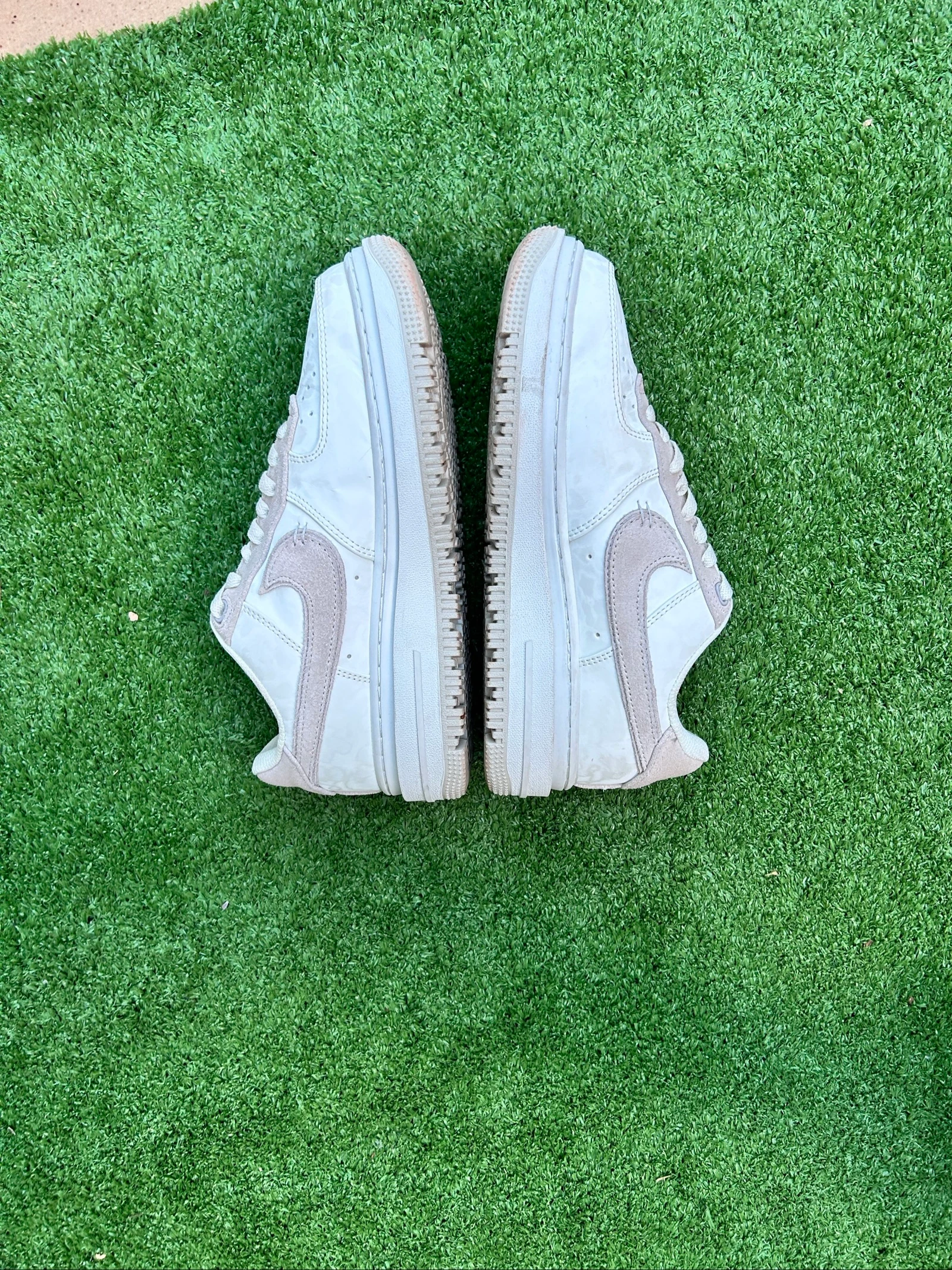 Nike Air Force 1 Triple White Size 40 – photo 5